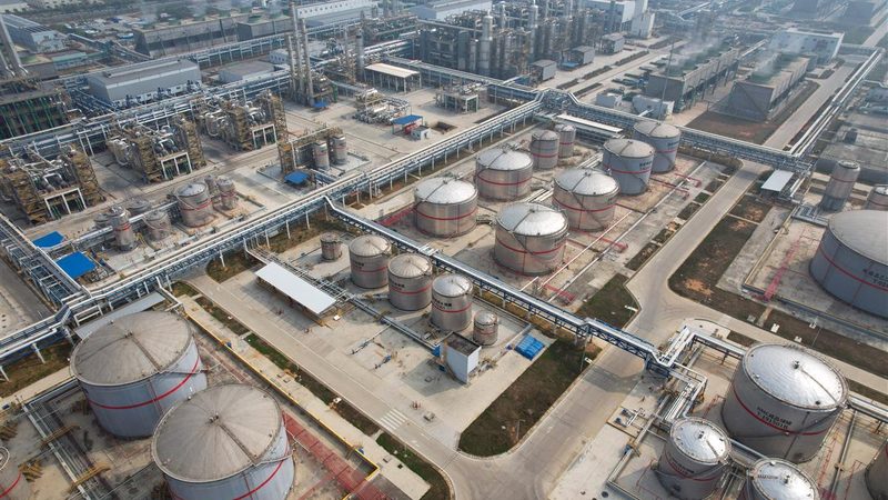 广州催化剂与助剂公司：揭秘化工新材料助剂的重要性