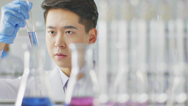 精细化工物料储存托盘：规格要求与选购要点